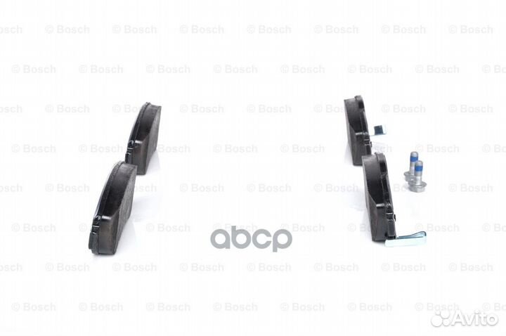 Дисковые колодки передние bosch0 986 494 379 4