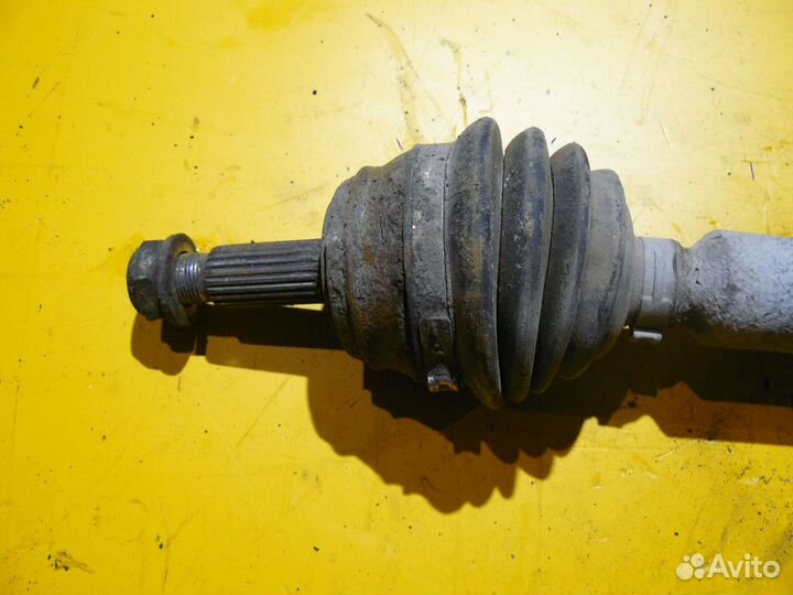 Полуось для 1,6л бензин Volkswagen Golf 3 Vento