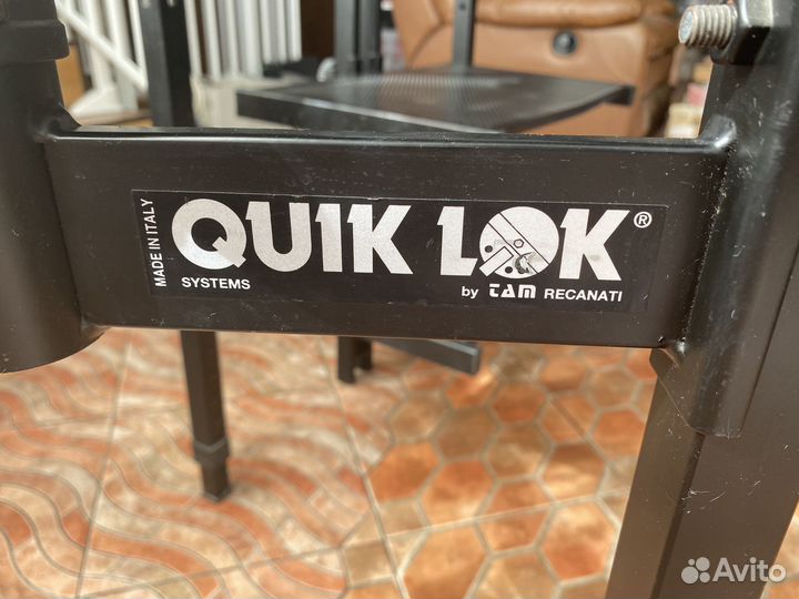 Quik LOK systems рабочая стойка музыканта 4 яруса