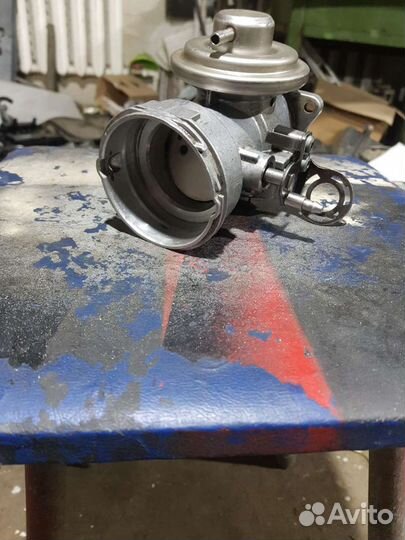 Дросельная заслонка Volkswagen 1.9 TDI