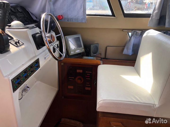 Катер Nissan GS 800