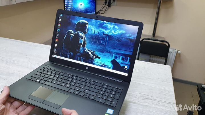 Ноутбук Hp (1 Терабайт, Full HD экран )