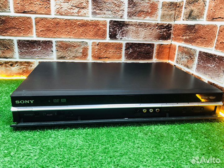 Z.7176 Sony DVD Recorder RDR-HX780