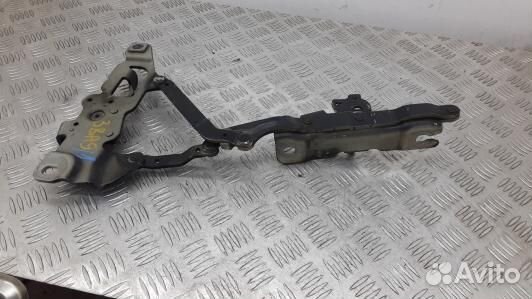 Петля капота BMW 5 F10/F11 (3BA09D501)