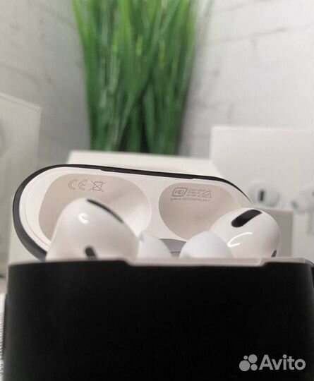 AirPods Pro чехол в подарок