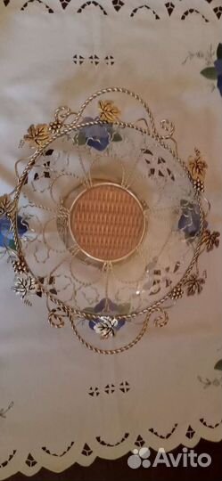 Ваза для фруктов на ножке стекло