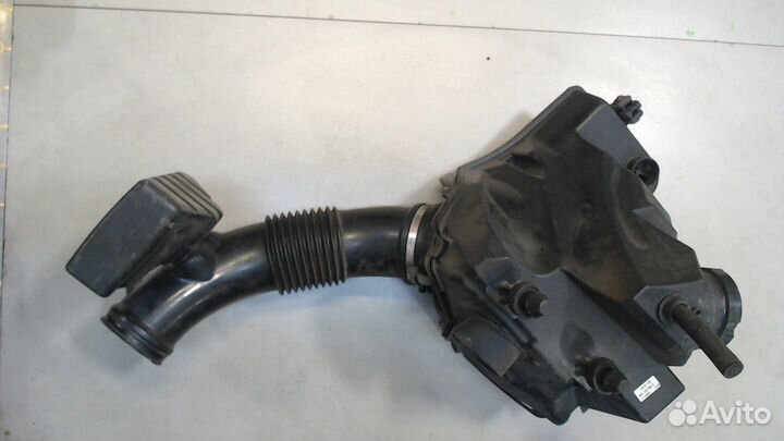 Корпус воздушного фильтра Audi Q5, 2010