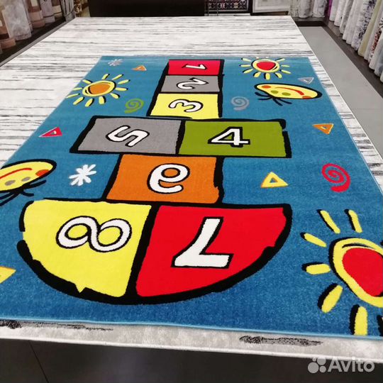 Ковер детский новый