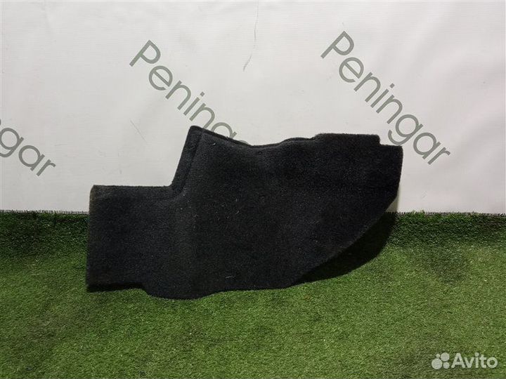 Накладка декоративная правая Lexus Nx200 AGZ10