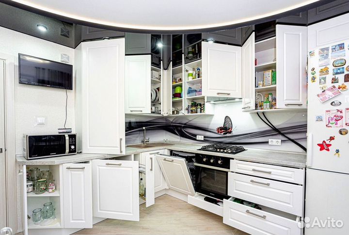 Современная кухня под ключ