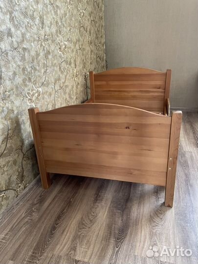 Растущая кровать ikea+матрац+наматрасник