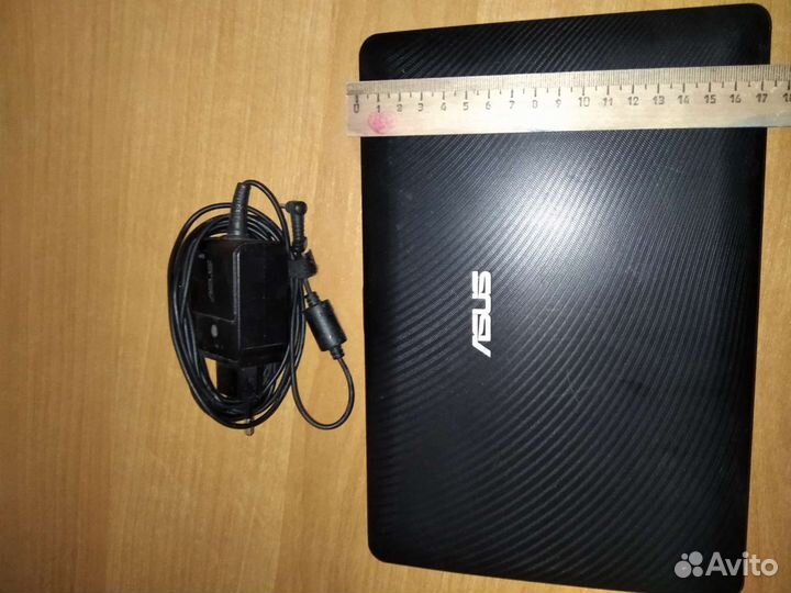 Нетбук asus