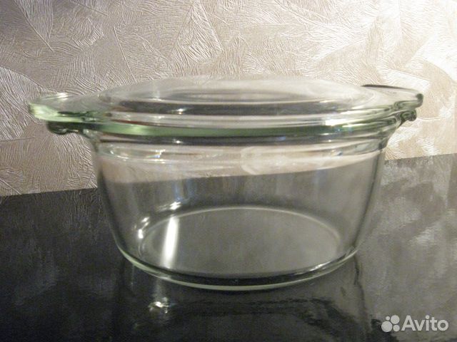 Новая кастрюля стеклянная