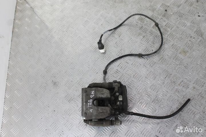 Суппорт тормозной задний левый Mercedes-Benz