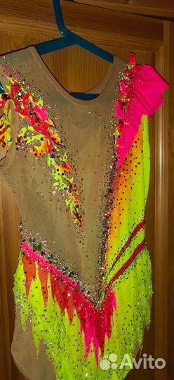 Купальник для художественной гимнастики