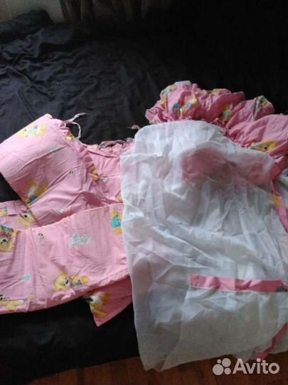 Бортики и балдахин в кроватку