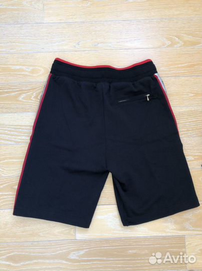 Шорты Dolce&Gabbana оригинал новые 50р мужские