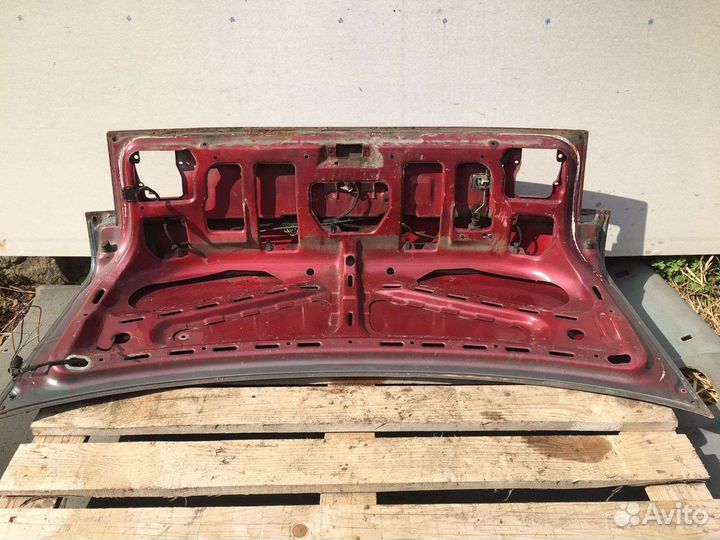 Крышка багажника VolksWagen Passat B3