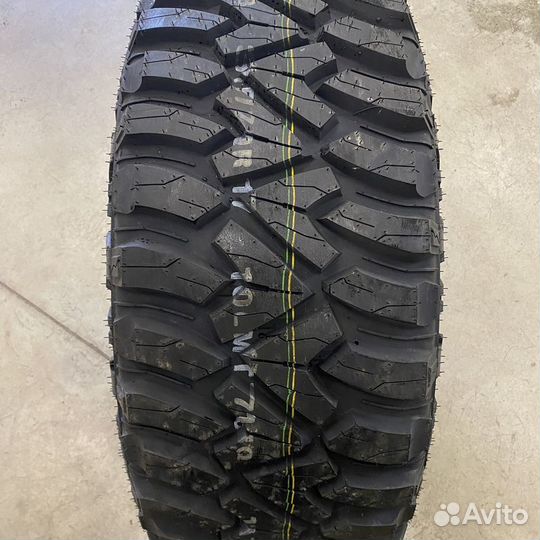 Kumho Road Venture MT71 285/70 R17 121