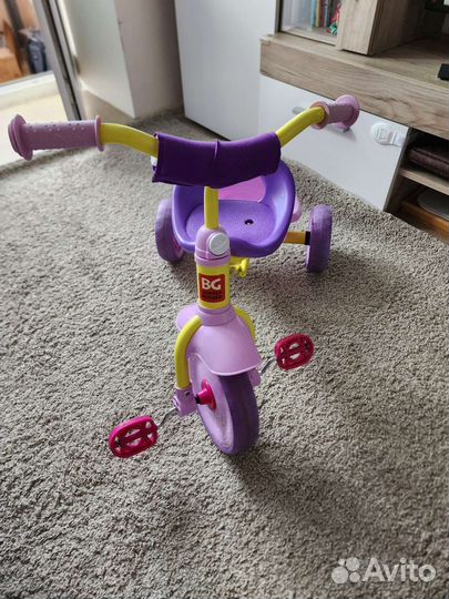 Детский трехколесный велосипед
