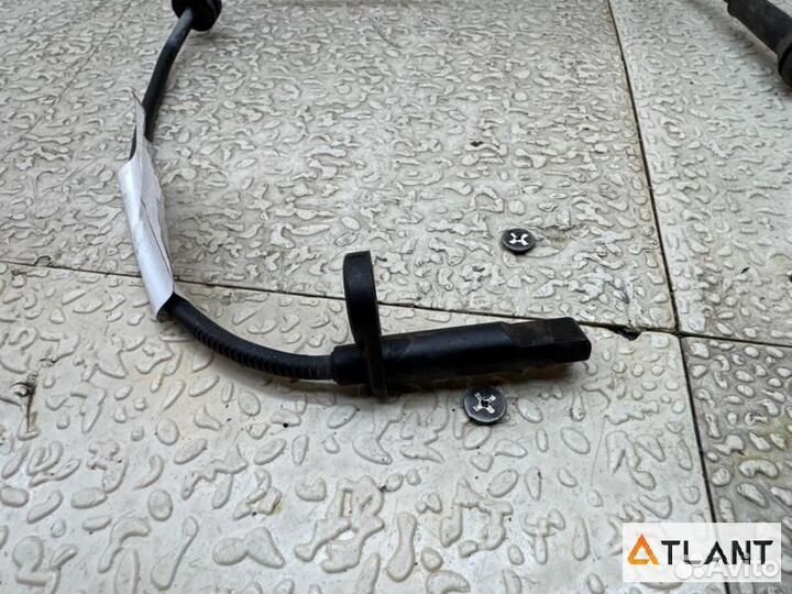 Датчик abs передний левый nissan serena