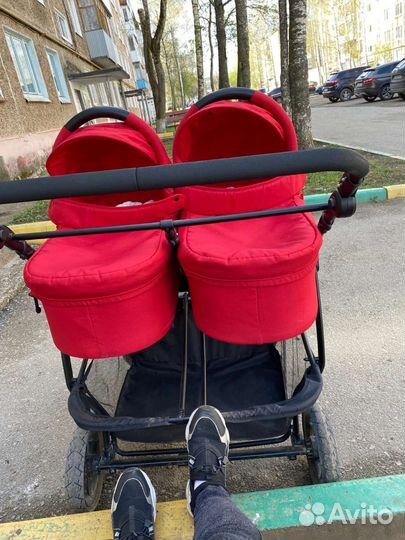 Коляска 2 в 1 для двойни
