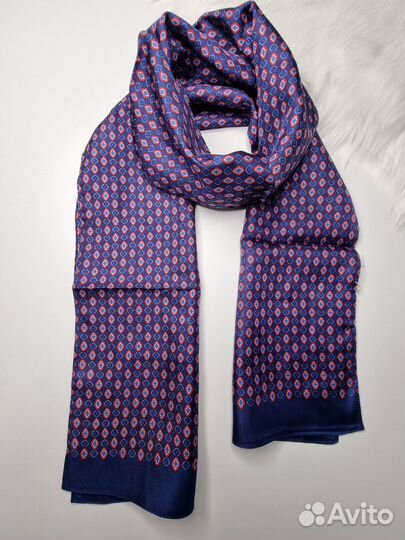 Крутой сет: шелковый шарф Eton и платок паше