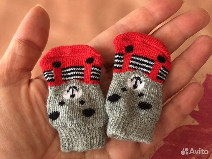 Продам курточку для собаки мелких пород