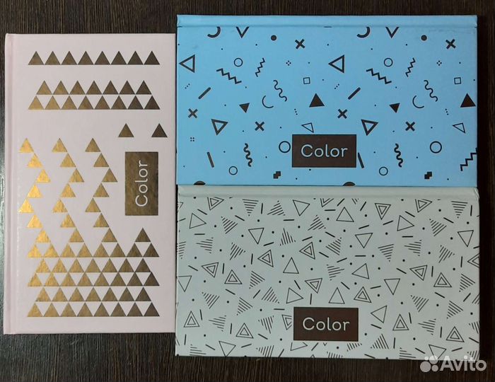 Ежедневники + набор стикеров