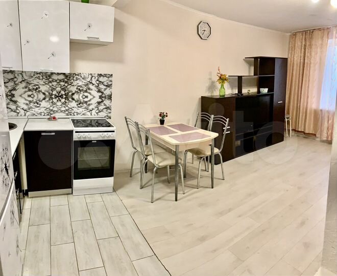 2-к. квартира, 48 м², 17/17 эт.
