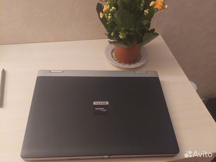 Ноутбук Futjitsu Siemens