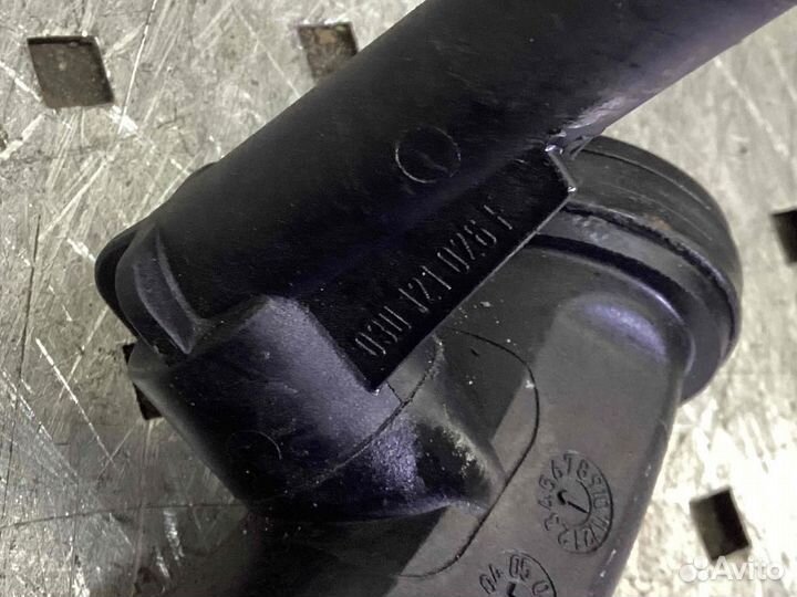 Трубка системы охлаждения Volkswagen Fox