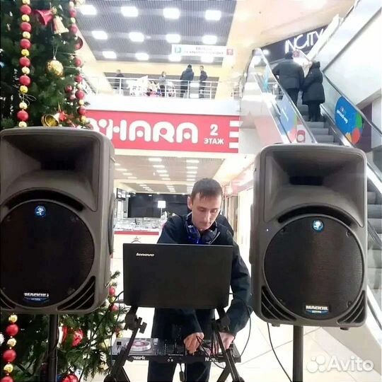 Диджей & Ведущая