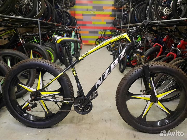 Велосипед фетбайк на литых дисках 26