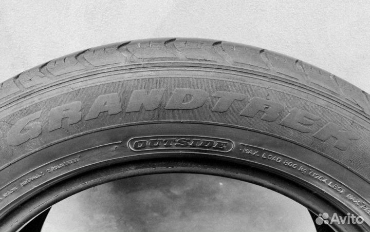 Dunlop Grandtrek ST30 225/60 R18