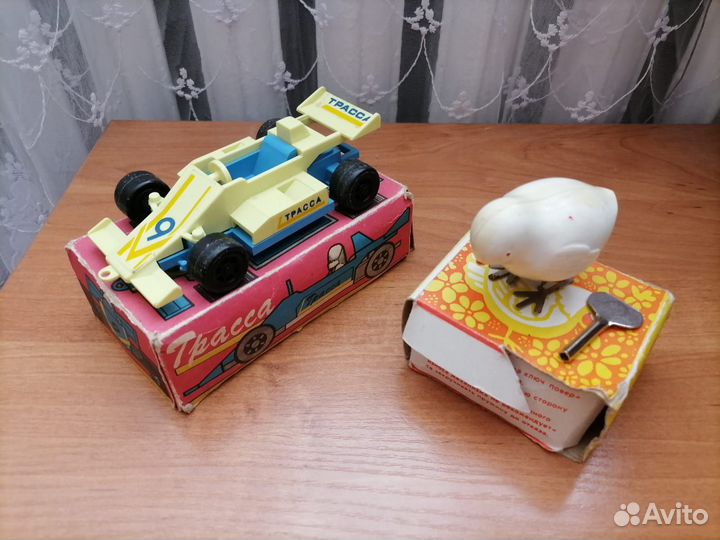 Игрушки СССР машинка и цыпленок