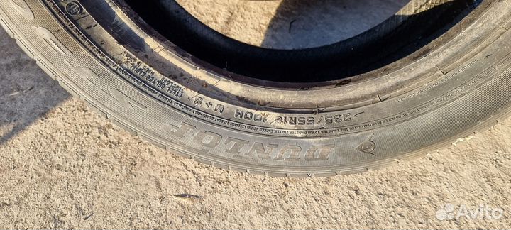 Dunlop Grandtrek AT30 235/55 R18