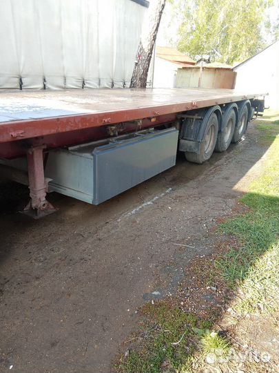 Полуприцеп тентованный МАЗ 975830-3012, 2006