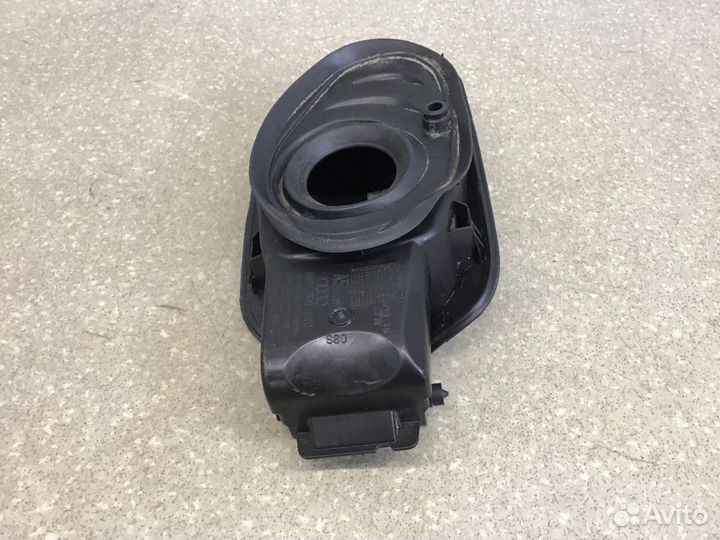 Лючок бензобака Audi A5 S5 2017