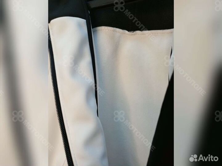 Куртка женская с капюшоном Explorer 2.0 Black and