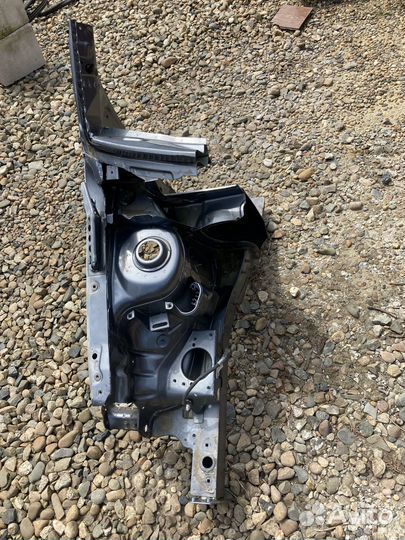 Передняя правая четверть, лонжерон Шкода Фабия 2