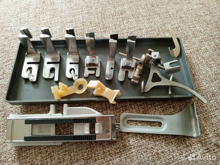 Набор лапок для швейных машин