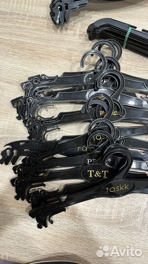 Вешалки плечики