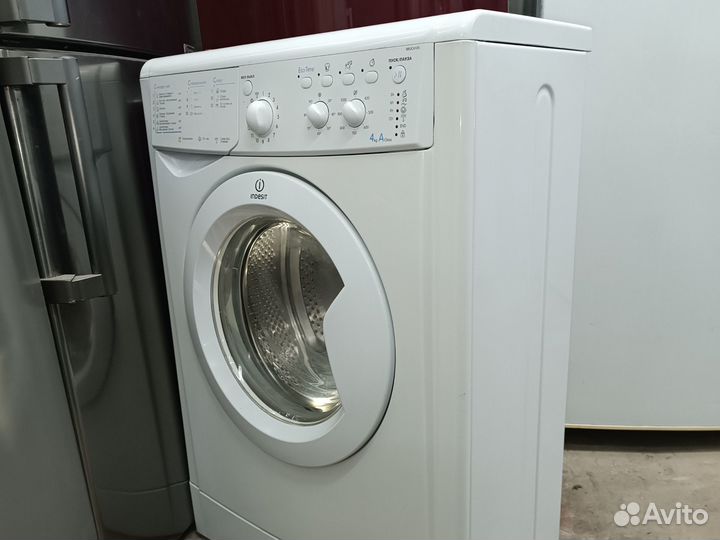 Стиральная машина indesit 4кг