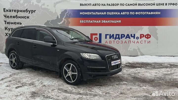 Поршень в сборе Audi Q7 (4L) 03H107065N