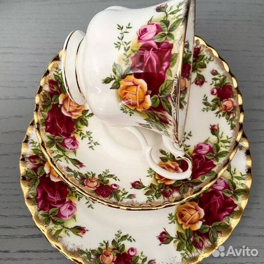 Чайная тройка Royal Albert