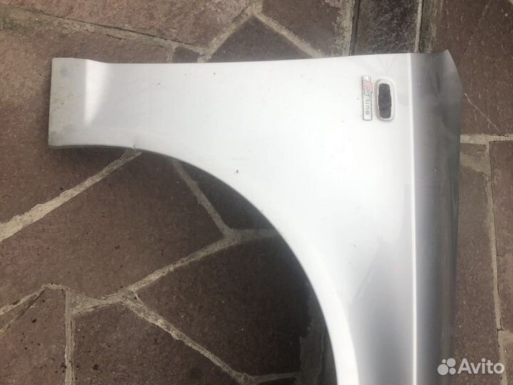 Крыло переднее правое Audi A6 C6