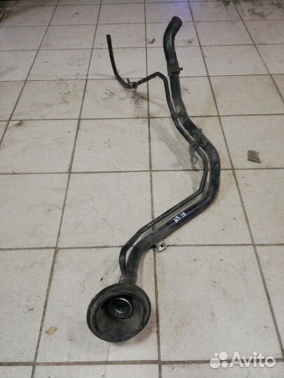 Горловина бензобака Nissan X-Trail T31 2.5 QR25DE