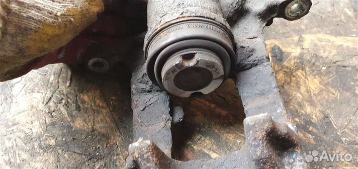 Суппорт задний левый Chevrolet Orlando 2011-2015