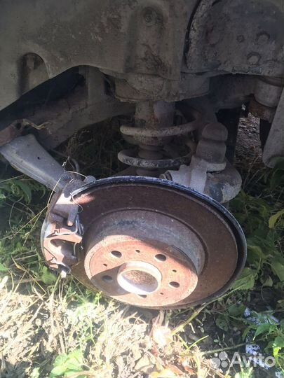 Пружина задняя Volvo S60 2005г